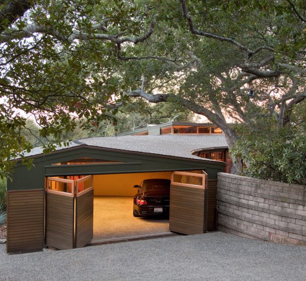 Motorised Dual Fold Garage Doors 1